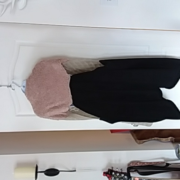 Recycled handmade reversible vest - Picture 4 of 5